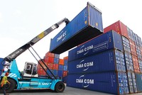 Khi tỷ lệ tín dụng/GDP cao,
nền kinh tế sẽ trở nên mất an toàn