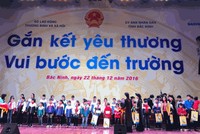 Doanh nghiệp đóng góp 90 tỷ đồng cho quỹ “Gắn kết yêu thương - vui bước đến trường”