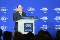 Thủ tướng Nguyễn Xuân Phúc phát biểu tại phiên khai mạc WEF-ASEAN. Ảnh: VGP/Quang Hiếu
