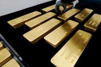 Giá vàng hôm nay 22/4: Giá vàng trong nước tăng thêm 20.000 - 70.000 đồng/lượng