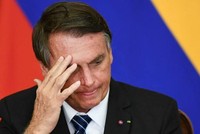 Vì sao Tổng thống Brazil bị đe dọa luận tội “tội ác chống lại loài người’?
