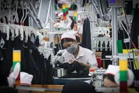 Nikkei Asia: Các nhà máy Việt Nam gặp khó khăn do đơn đặt hàng từ phương Tây chậm lại