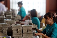 Myanmar đã kiềm chế được đà mất giá phi mã của nội tệ