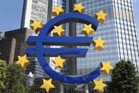 Ủy ban châu Âu dự báo tăng trưởng kinh tế ở EU sẽ chậm lại
