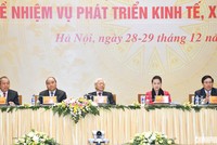 Hội nghị toàn quốc Chính phủ với các địa phương đã khai mạc, với sự tham gia của Tổng Bí thư, Chủ tịch nước Nguyễn Phú Trọng, Thủ tướng Chính phủ Nguyễn Xuân Phúc, Chủ tịch Quốc hội Nguyễn Thị Kim Ngân...