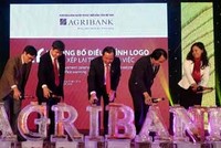 Agribank điều chỉnh logo và thay đổi địa điểm trụ sở