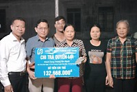 Một khách hàng được Fubon Life Việt Nam chi trả bảo hiểm hơn 130 triệu đồng
