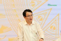 Thứ trưởng Bộ Kế hoạch và Đầu tư Trần Quốc Phương nói về kết quả thực hiện kinh tế xã hội 9 tháng đầu năm 2023 tại họp báo Chính phủ chiều 30/9 (Ảnh: M.Minh)