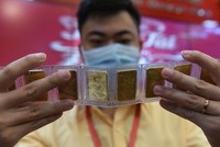 Giá vàng hôm nay ngày 28/11: Vàng SJC "bốc đầu" lên mức 73,5 triệu đồng/lượng