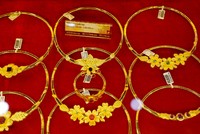 Giá vàng hôm nay ngày 28/8: Một thương hiệu vàng trong nước lao dốc