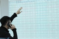 Kịch tính ATC, thị trường bật hồi 22 điểm từ đáy