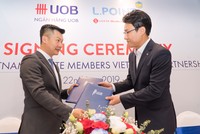 UOB Việt Nam và Lotte Việt Nam phát hành thẻ ATM đồng thương hiệu