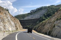 Nhiều dự án BOT giao thông đối diện với tình trạng sụt giảm doanh thu.