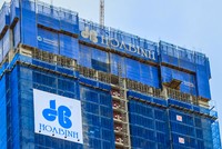 Hai phó tổng giám đốc Tập đoàn Xây dựng Hòa Bình (HBC) từ nhiệm