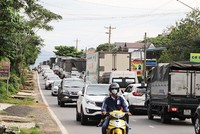 Tuyến cao tốc Tân Phú – Bảo Lọc rút ngắn thời gian đi lại từ Tây Nguyên về Đông Nam Bộ và giúp xóa bỏ vấn nạn ùn tắc giao thông trên Quốc lộ 20, đặc biệt là đoạn đèo Bảo Lộc.