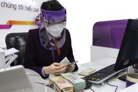 Thu nhập ngoại hối của các ngân hàng có thể giảm năm nay
