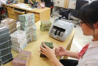 Sở dĩ các ngân hàng kiếm bộn tiền từ chứng khoán đầu tư trong quý cuối năm 2020 là do thị trường chứng khoán tăng điểm mạnh gần đây, thu hút nguồn tiền lớn chảy vào thị trường.