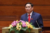 Thủ tướng Phạm Minh Chính trình Quốc hội xem xét phê chuẩn đề nghị miễn nhiệm một số thành viên Chính phủ nhiệm kỳ 2016 - 2021 (Ảnh Duy Linh)
