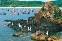 Phú Yên thực hiện kế hoạch phát triển khu vực dịch vụ của tỉnh trở thành ngành kinh tế chủ lực