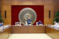 Chủ tịch Quốc hội Vương Đình Huệ phát biểu tại buổi làm việc.