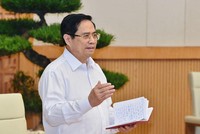 Thủ tướng Phạm Minh Chính yêu cầu căn cứ tình hình cụ thể để xác định thứ tự ưu tiên giữa chống dịch và phát triển kinh tế - xã hội.