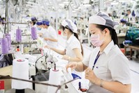 Những khó khăn mà doanh nghiệp, người dân đang gánh chịu từ tác động của dịch bệnh vẫn rất lớn.
