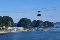 Quảng Ninh đã phải mất nhiều năm để cải tạo, xây dựng hạ tầng, sản phẩm du lịch chất lượng cao, xứng đáng là điểm đến quốc tế. Ảnh: Chí Cường