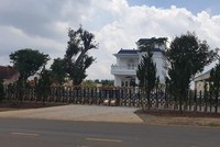 Lại gia hạn tháo dỡ biệt thự “khủng” tại Bảo Lộc