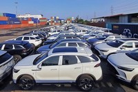 Nhập khẩu xe ô tô 11 tháng 2021 đạt gần 145.000 chiếc, trị giá 3,23 tỷ USD, vượt xa cả năm 2020.