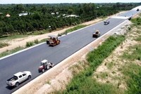 Công ty Cổ phần Đầu tư Hạ tầng giao thông Đèo Cả đẩy nhanh tiến độ hoàn thành Dự án PPP cao tốc Trung Lương - Mỹ Thuận.
