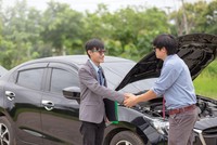 Covid-19 sẽ còn tác động tới các doanh nghiệp phi nhân thọ. Ảnh: Dũng Minh