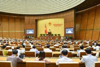 Khai mạc từ ngày 23/5, kỳ họp thứ ba của Quốc hội đã qua ba tuần làm việc với hai lần điều chỉnh chương trình.