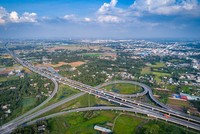 Cao tốc TP.HCM - Trung Lương.