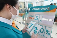 Ngân hàng Nhà nước sẽ khó duy trì lãi suất liên ngân hàng ở mức thấp thời gian tới