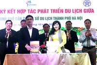 Tại hội nghị, Sở Văn hóa, Thể thao và Du lịch Thành phố Cần Thơ và Sở Du lịch Hà Nội đã ký kết hợp tác phát triển du lịch.
