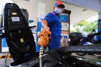 TP.Hồ Chí Minh đề xuất rút ngắn kỳ điều chỉnh xăng dầu xuống còn 3-5 ngày.