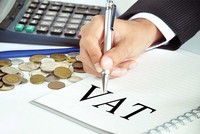 Thủ tục hoàn thuế giá trị gia tăng hiện rất phức tạp, khiến nhiều doanh nghiệp chậm được hoàn thuế, dẫn đến thiếu vốn kinh doanh