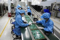 Sản xuất công nghiệp tăng trưởng âm đã ảnh hưởng lớn tới tăng trưởng GDP quý I/2023