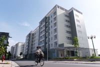 Người thu nhập thấp vẫn khó tiếp cận nhà ở xã hội. Ảnh: Dũng Minh