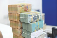 Việc xác định tiền sử dụng đất ách tắc kéo dài khiến cả “núi” tiền bị chôn trong các dự án bất động sản. Ảnh: Dũng Minh