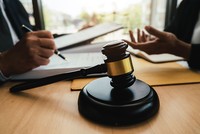 Bí ẩn số liệu từ chối chi trả bảo hiểm