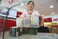 Tốc độ tăng trưởng tín dụng chậm là do sức cầu yếu, cần được giải quyết bằng các chính sách kích thích tổng cầu