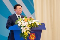 Chủ tịch Quốc hội Vương Đình Huệ phát biểu khai mạc Hội nghị Nghị sỹ trẻ toàn cầu lần thứ 9. (Ảnh: Quochoi.vn)
