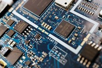 Việc Mỹ áp dụng các quy định mới đối với hoạt động xuất khẩu chip AI sang Trung Quốc có nguy cơ làm phức tạp thêm các nỗ lực ngoại giao của hai nước. Ảnh: Reuters