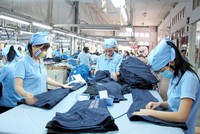 Xuất khẩu của 4 nhóm hàng lớn giảm gần 17 tỷ USD