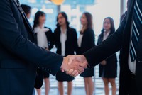 Chứng khoán Bản Việt (VCI) mua lại 392 tỷ đồng trái phiếu trước hạn