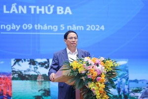 Thủ tướng Phạm Minh Chính đề nghị các đại biểu đề xuất các đột phá chiến lược, xác định rõ các ưu tiên để huy động, phân bổ nguồn lực. (Ảnh: Nhật Bắc)