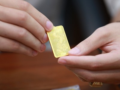 Giá vàng hôm nay ngày 15/11: Vàng SJC tiến sát mốc 68 triệu đồng/lượng