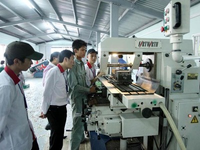 Việc đăng ký với lĩnh vực chuyển giao công nghệ hiện nay được thực hiện nhằm giúp Việt Nam quản lý tốt những công nghệ lạc hậu, tránh biến Việt Nam trở thành bãi rác công nghệ.