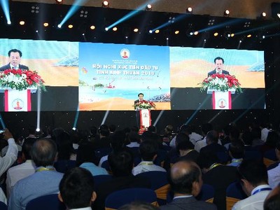 Ông Nguyễn Ngọc Hai, Chủ tịch UBND tỉnh Bình Thuận phát biểu tại Hội nghị